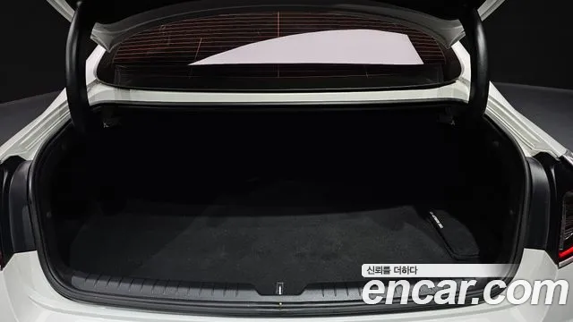 2021 Hyundai Sonata (DN8) 2.0 LPG(rental car) Sold VIN KMHL341DBMA130732 – trunk area