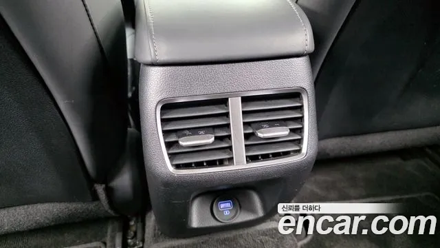 2021 Hyundai Sonata (DN8) 2.0 LPG(rental car) Sold VIN KMHL341DBMA141746 – interior seats