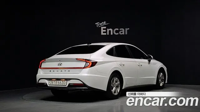 2021 Hyundai Sonata (DN8) 2.0 LPG(rental car) Sold VIN KMHL341DBMA141746 – trunk area