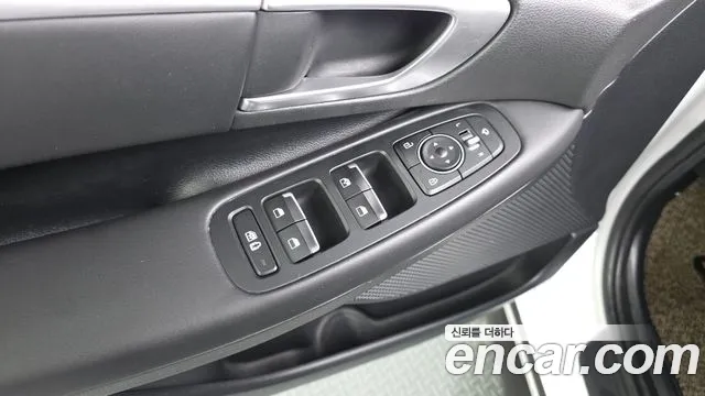 2022 Hyundai Sonata (DN8) 2.0 LPG(rental car) Sold VIN KMHL341DBNA156200 – trunk area 2022 Hyundai Sonata (DN8) 2.0 LPG(rental car) Sold VIN KMHL341DBNA156200 – trunk area