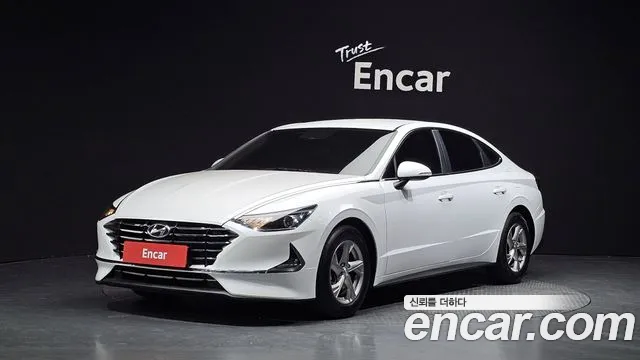 2022 Hyundai Sonata (DN8) 2.0 LPG(rental car) Sold VIN KMHL341DBNA197933 – dashboard
