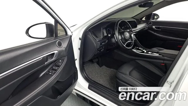 2022 Hyundai Sonata (DN8) 2.0 LPG(rental car) Sold VIN KMHL341DBNA206626 – engine bay 2022 Hyundai Sonata (DN8) 2.0 LPG(rental car) Sold VIN KMHL341DBNA206626 – engine bay