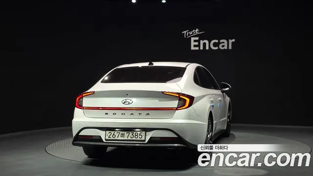 2022 Hyundai Sonata (DN8) 2.0 LPG(rental car) Sold VIN KMHL341DBNA215810 – interior seats