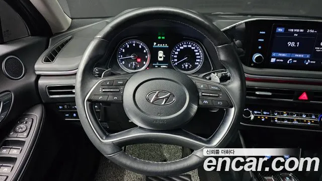2023 Hyundai Sonata (DN8) 2.0 LPG(rental car) Sold VIN KMHL341DBPA278033 – engine bay