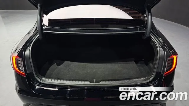2023 Hyundai Sonata (DN8) 2.0 LPG(rental car) Sold VIN KMHL341DBPA278033 – undercarriage
