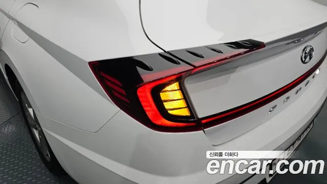 2023 Hyundai Sonata (DN8) 2.0 LPG(rental car) Sold VIN KMHL341DBPA309717 – undercarriage