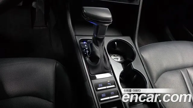 2024 Hyundai Sonata The Edge (DN8) 2.0 LPG(Rent) Sold VIN KMHL341DBRA327821 – engine bay
