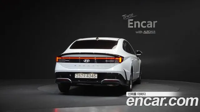 2024 Hyundai Sonata The Edge (DN8) 2.0 LPG(Rent) Sold VIN KMHL341DBRA368514 – interior seats
