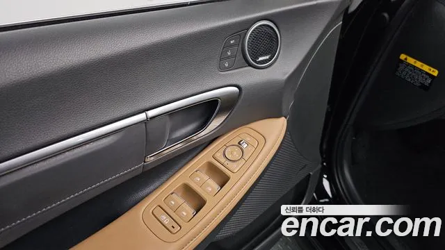 2020 Hyundai Sonata Hybrid (DN8) Inspiration Sold VIN KMHL341JBLA007932 – engine bay