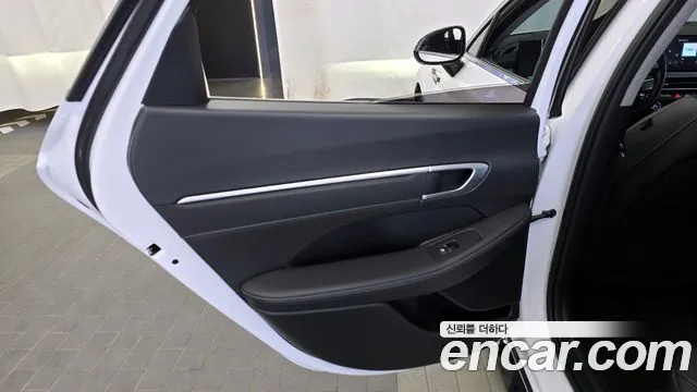 2024 Hyundai Sonata The Edge (DN8) 2.0 LPG(Rent) Sold VIN KMHL441DBRA334327 – rear exterior 2024 Hyundai Sonata The Edge (DN8) 2.0 LPG(Rent) Sold VIN KMHL441DBRA334327 – rear exterior