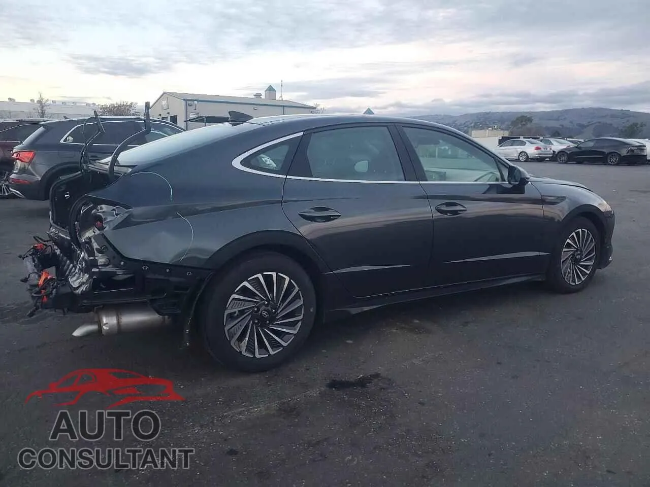 2025 HYUNDAI SONATA Damaged VIN KMHL54JJ1SA109508 – side profile