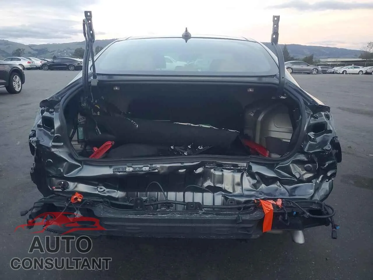2025 HYUNDAI SONATA Damaged VIN KMHL54JJ1SA109508 – engine bay