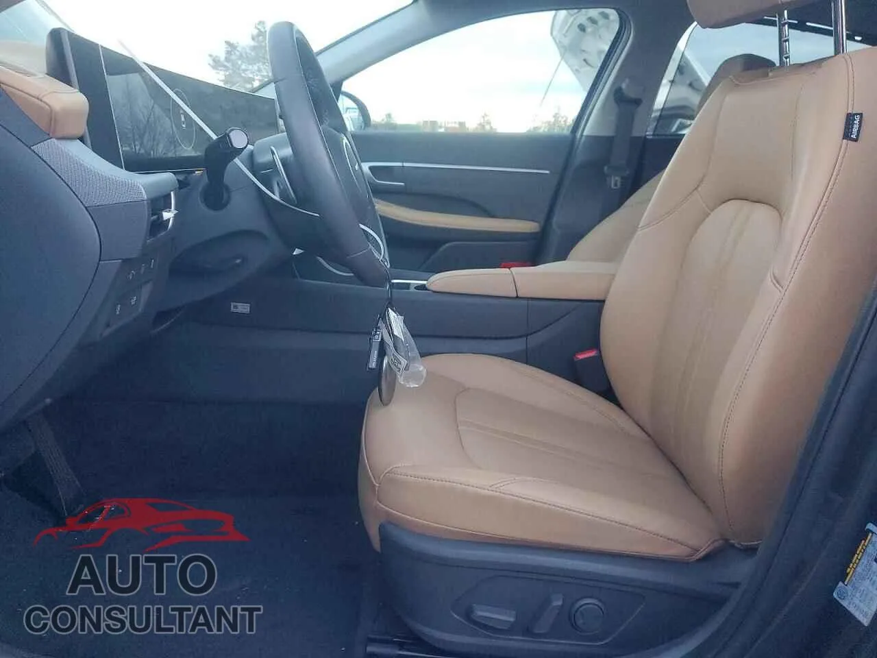 2025 HYUNDAI SONATA Damaged VIN KMHL54JJ1SA109508 – exterior detail