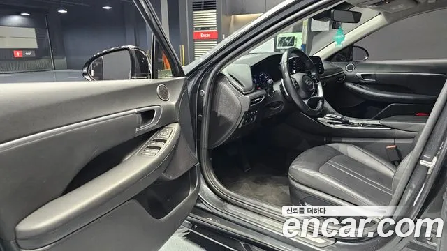 2021 Hyundai Sonata (DN8) 1.6 Turbo Sold VIN KMHL6412BMA154552 – engine bay