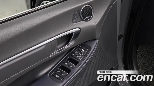 2022 Hyundai Sonata (Dn8) 1.6 Turbo Sold VIN KMHL6412BNA191967 – front exterior