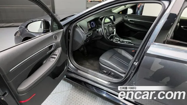 2023 Hyundai Sonata (DN8) 1.6 Turbo Sold VIN KMHL6412BPA261111 – undercarriage 2023 Hyundai Sonata (DN8) 1.6 Turbo Sold VIN KMHL6412BPA261111 – undercarriage