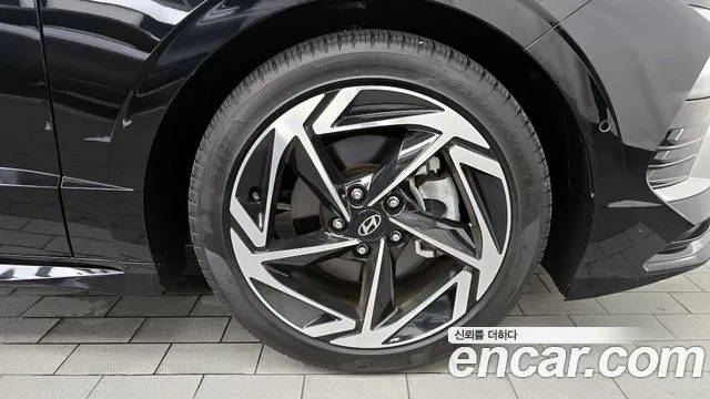 2024 Hyundai Sonata The Edge (DN8) 1.6 Turbo VIN KMHL6412BRA393058