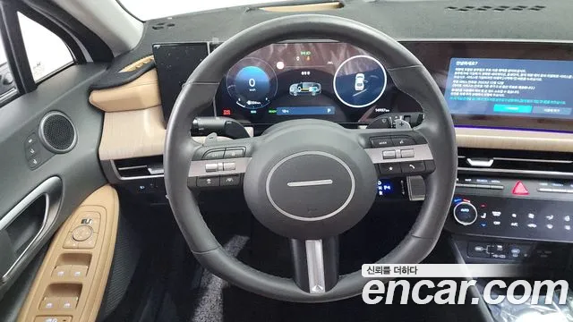 2024 Hyundai Sonata The Edge Hybrid (DN8) Inspiration Sold VIN KMHL641JBRA084941 – dashboard