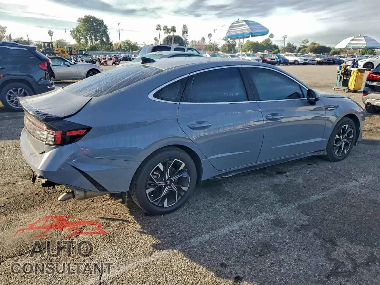 2024 HYUNDAI SONATA Damaged VIN KMHL64JA7RA419752 – side profile 2024 HYUNDAI SONATA Damaged VIN KMHL64JA7RA419752 – side profile