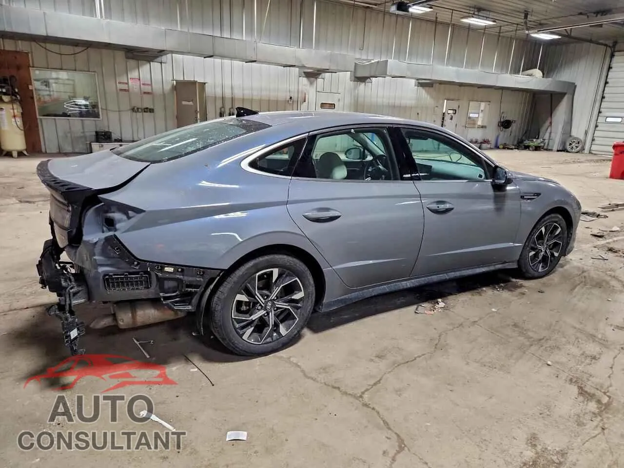 2024 HYUNDAI SONATA Damaged VIN KMHL64JAXRA396984 – side profile 2024 HYUNDAI SONATA Damaged VIN KMHL64JAXRA396984 – side profile