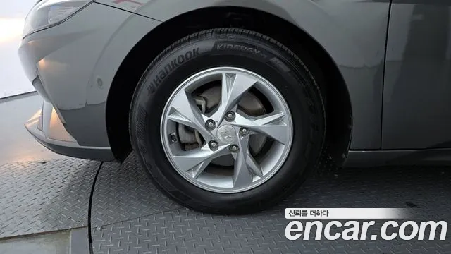 2022 Hyundai Avante (CN7) 1.6 LPi (Rental Car) Sold VIN KMHLL41ABNU275703 – dashboard
