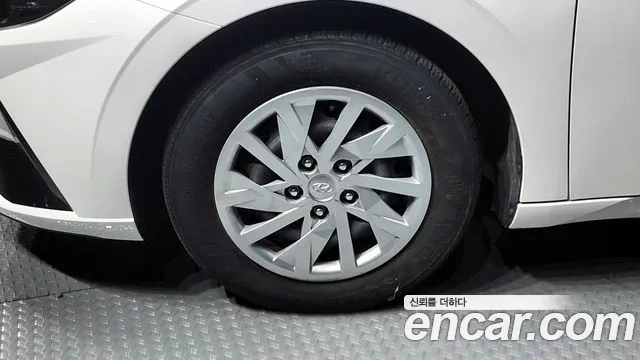 2022 Hyundai Avante (CN7) 1.6 LPi (Rental Car) Sold VIN KMHLL41ABNU289673 – trunk area