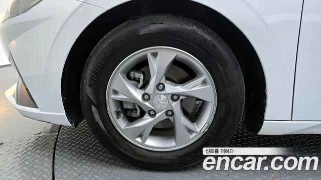 2021 Hyundai Avante (Cn7) 1.6 Sold VIN KMHLM41EEMU002268 – front exterior