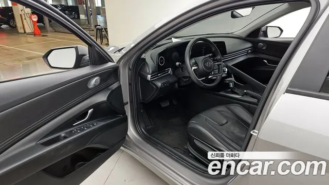 2021 Hyundai Avante (CN7) 1.6 Sold VIN KMHLM41EEMU003200 – rear exterior 2021 Hyundai Avante (CN7) 1.6 Sold VIN KMHLM41EEMU003200 – rear exterior
