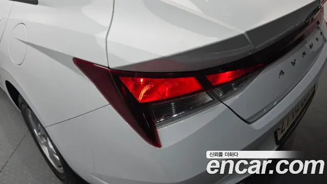 2021 Hyundai Avante (CN7) 1.6 Sold VIN KMHLM41EEMU027504 – exterior detail