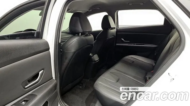 2021 Hyundai Avante (Cn7) 1.6 Sold VIN KMHLM41EEMU028832 – front exterior