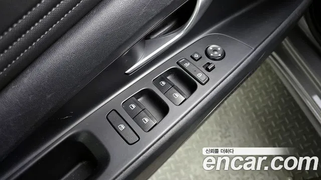 2021 Hyundai Avante (CN7) 1.6 Sold VIN KMHLM41EEMU030764 – interior seats 2021 Hyundai Avante (CN7) 1.6 Sold VIN KMHLM41EEMU030764 – interior seats