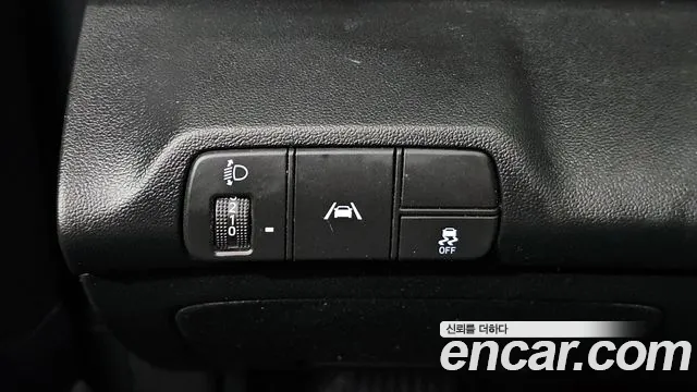 2021 Hyundai Avante (CN7) 1.6 Sold VIN KMHLM41EEMU036269 – undercarriage