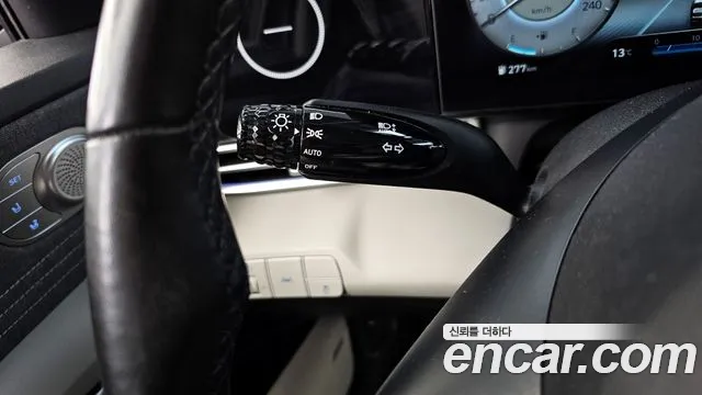 2021 Hyundai Avante (CN7) 1.6 Sold VIN KMHLM41EEMU060844 – dashboard