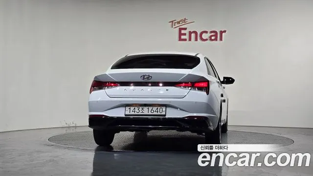 2021 Hyundai Avante (CN7) 1.6 Sold VIN KMHLM41EEMU074855 – side profile 2021 Hyundai Avante (CN7) 1.6 Sold VIN KMHLM41EEMU074855 – side profile
