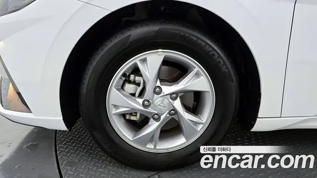 2021 Hyundai Avante (CN7) 1.6 Sold VIN KMHLM41EEMU076661 – engine bay
