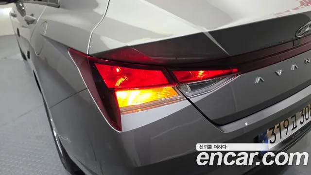 2021 Hyundai Avante (CN7) 1.6 Sold VIN KMHLM41EEMU122856 – exterior detail