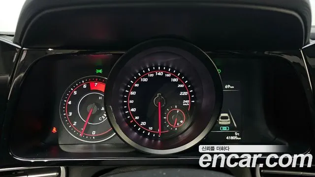 2021 Hyundai Avante (CN7) 1.6 Sold VIN KMHLM41EEMU151428 – exterior detail 2021 Hyundai Avante (CN7) 1.6 Sold VIN KMHLM41EEMU151428 – exterior detail