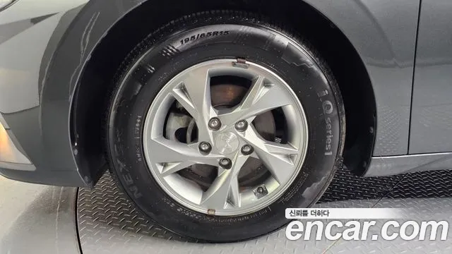 2021 Hyundai Avante (CN7) 1.6 Sold VIN KMHLM41EEMU153702 – interior seats