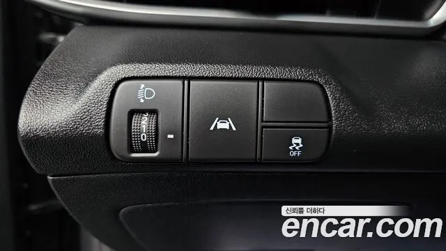 2021 Hyundai Avante (CN7) 1.6 Sold VIN KMHLM41EEMU153702 – exterior detail