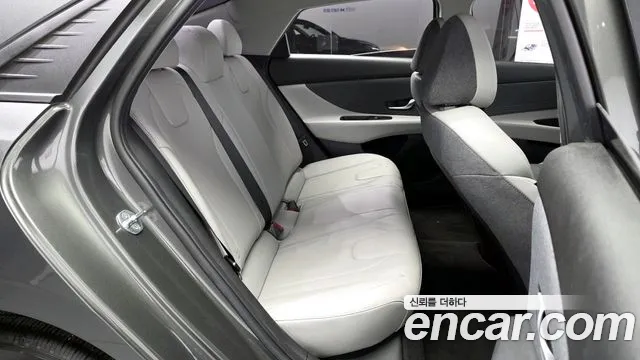 2021 Hyundai Avante (CN7) 1.6 Sold VIN KMHLM41EEMU202809 – exterior detail
