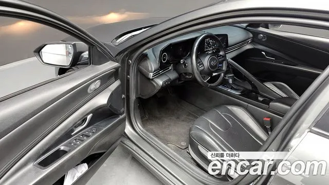 2021 Hyundai Avante (CN7) 1.6 Sold VIN KMHLM41EEMU203883 – interior seats 2021 Hyundai Avante (CN7) 1.6 Sold VIN KMHLM41EEMU203883 – interior seats