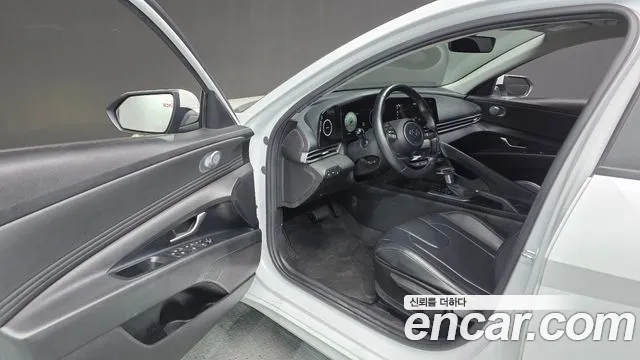2021 Hyundai Avante (CN7) 1.6 Sold VIN KMHLM41EEMU225377 – trunk area