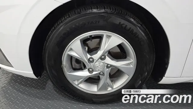 2021 Hyundai Avante (CN7) 1.6 Sold VIN KMHLM41EEMU226849 – engine bay