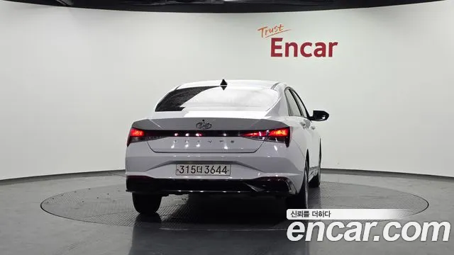 2021 Hyundai Avante (CN7) 1.6 Sold VIN KMHLM41EEMU229511 – dashboard
