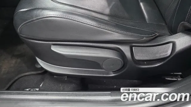 2021 Hyundai Avante (CN7) 1.6 Sold VIN KMHLM41EEMU236779 – trunk area