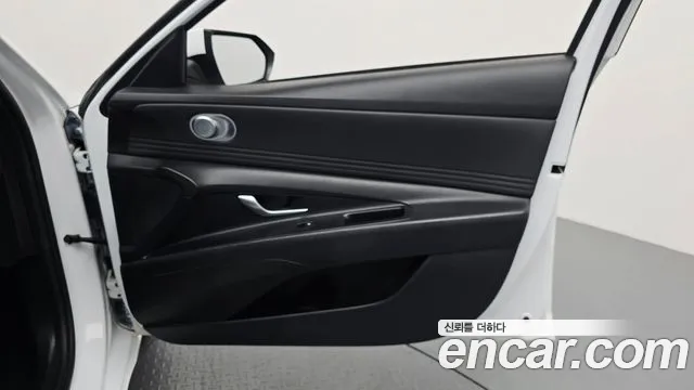 2021 Hyundai Avante (Cn7) 1.6 Sold VIN KMHLM41EEMU238748 – front exterior