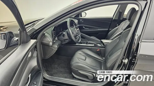 2021 Hyundai Avante (CN7) 1.6 Sold VIN KMHLM41EEMU247427 – dashboard