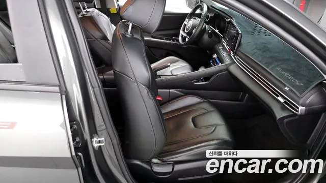 2022 Hyundai Avante (CN7) 1.6 Sold VIN KMHLM41EENU313138 – engine bay