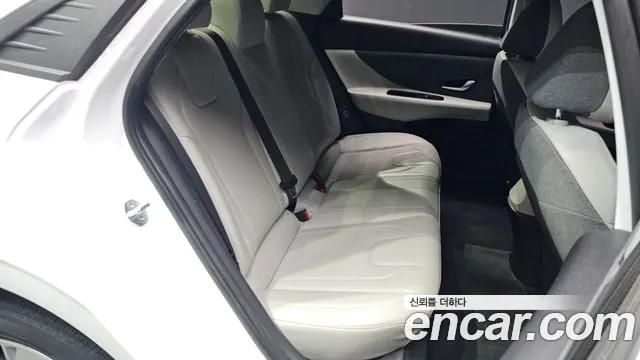 2022 Hyundai Avante (Cn7) 1.6 Sold VIN KMHLM41EENU341329 – front exterior