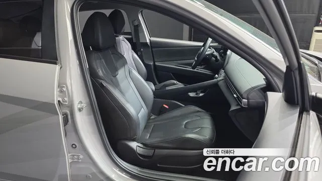 2023 Hyundai Avante (CN7) 1.6 Sold VIN KMHLM41EEPU351965 – dashboard